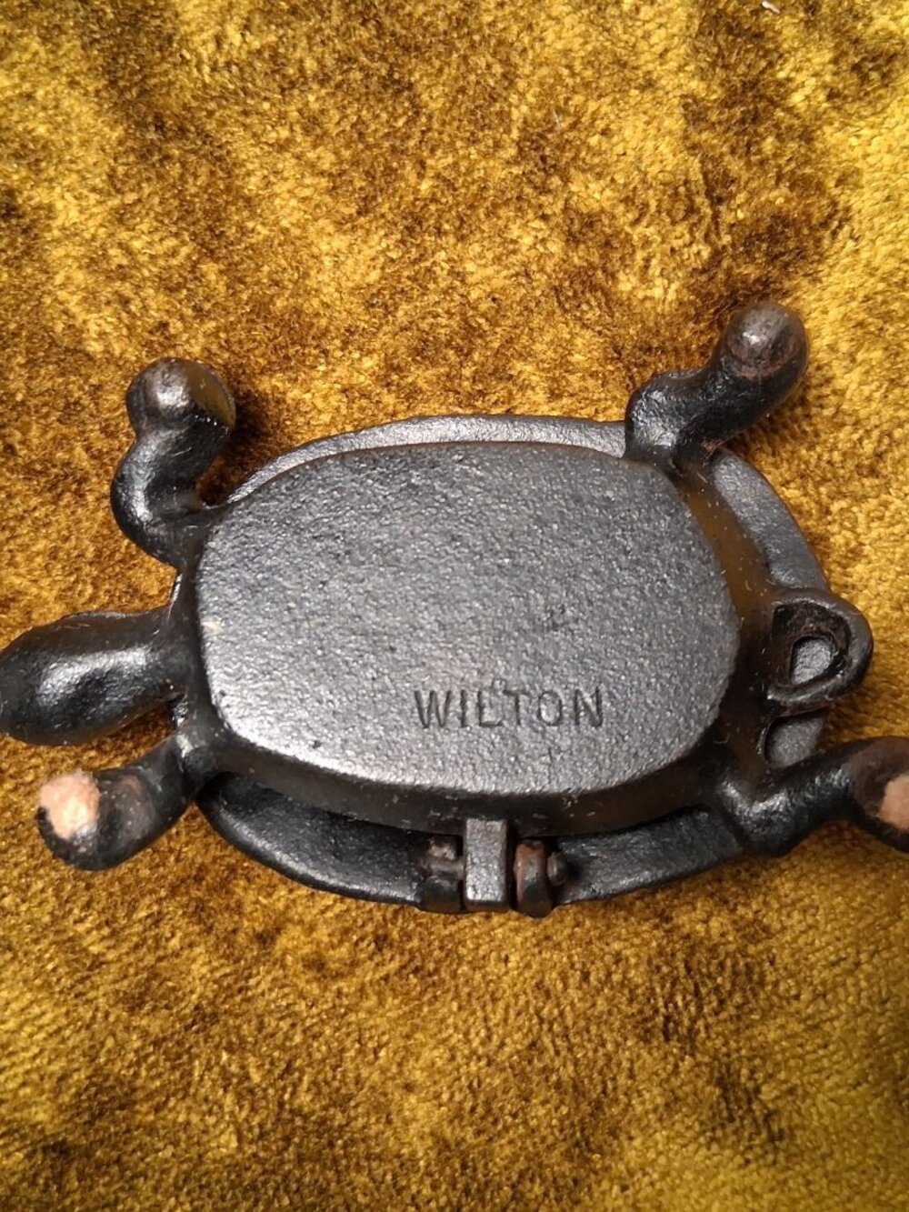 Vintage Wilton Cast Iron Turtle Trinket Box Hinged Black Painted Flowers Dish 4" - Picture 2 of 14